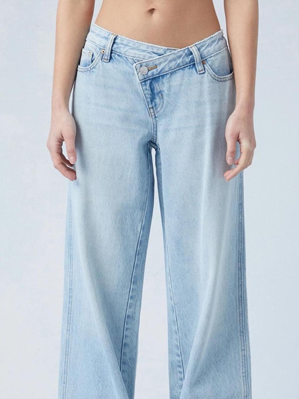 pacsun light wash asymmetrical '90s boyfriend jeans